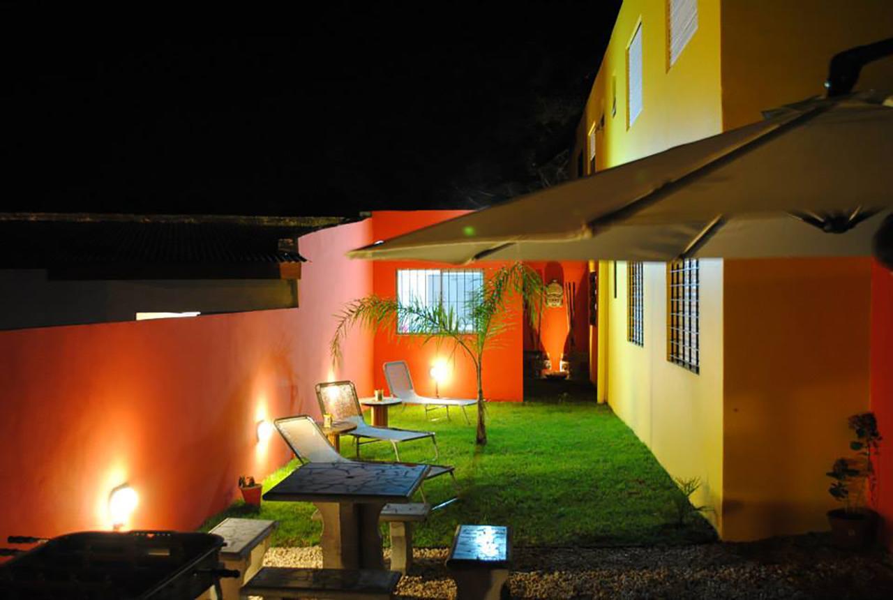 Hostel Crepusculo Villa Gesell Exteriör bild